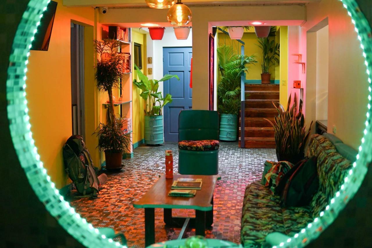 Nativus Art-Hostel サンホセ エクステリア 写真